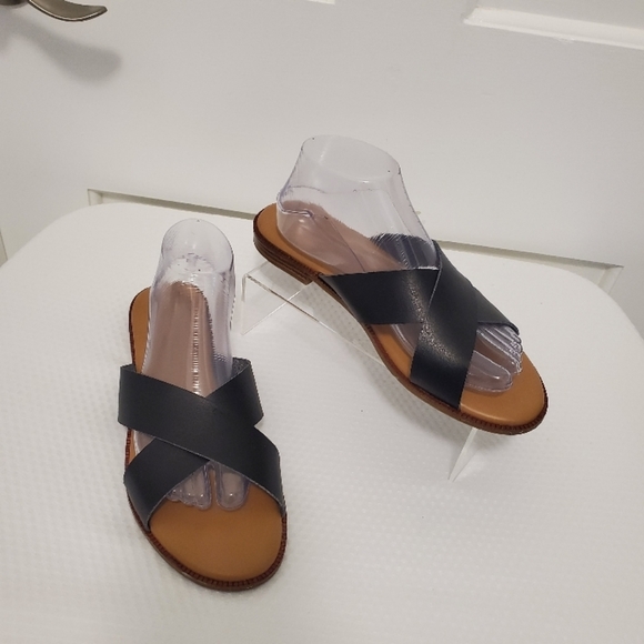 Cynthia Rowley Crisscross Black Sandal Flats Size 9, Casual - Picture 2 of 10
